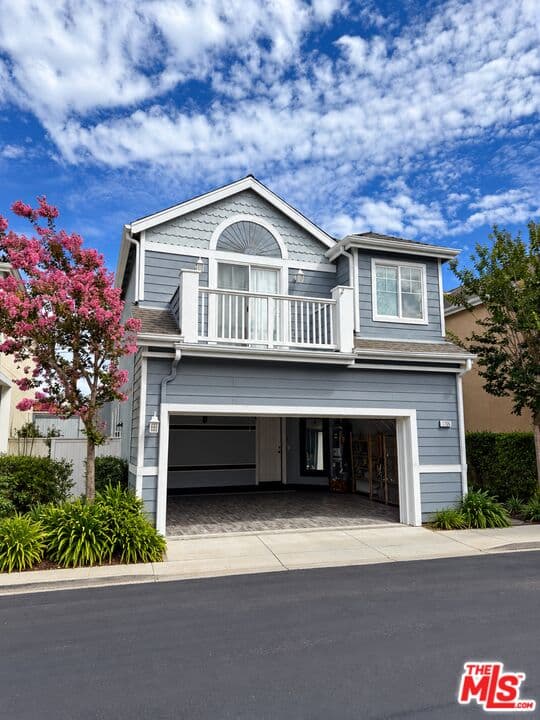 3BR Townhouse in Los Angeles β $4,600/mo
