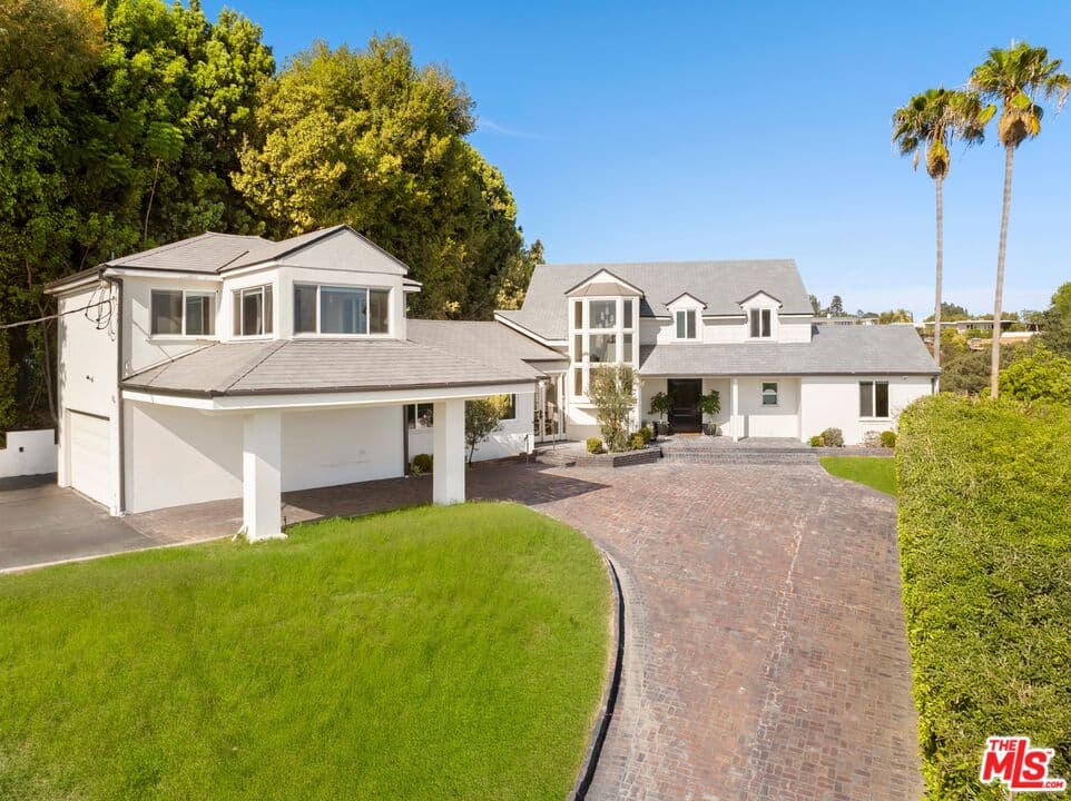 5 bd, 6 ba House in Los Angeles, CA — $40,000/mo — photo 1