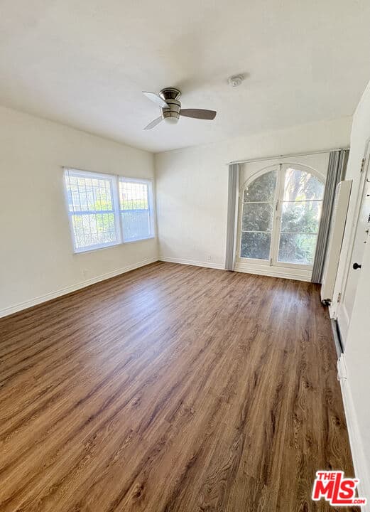 Studio, 1 ba Townhouse in Los Angeles, CA — $1,595/mo — photo 1