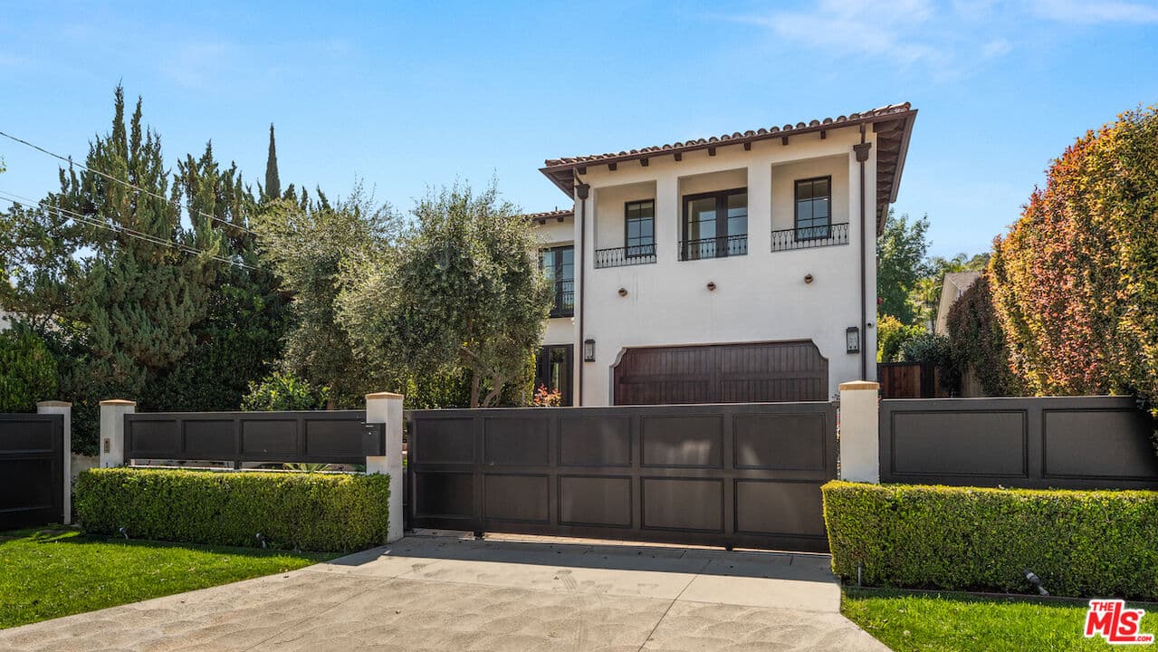 6 bd, 7 ba House in Sherman Oaks, CA — $19,995/mo — photo 1