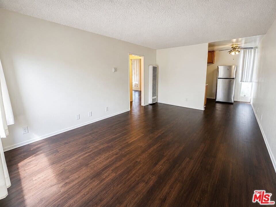 2 bd, 1 ba Apartment in Los Angeles, CA — $2,150/mo — photo 1