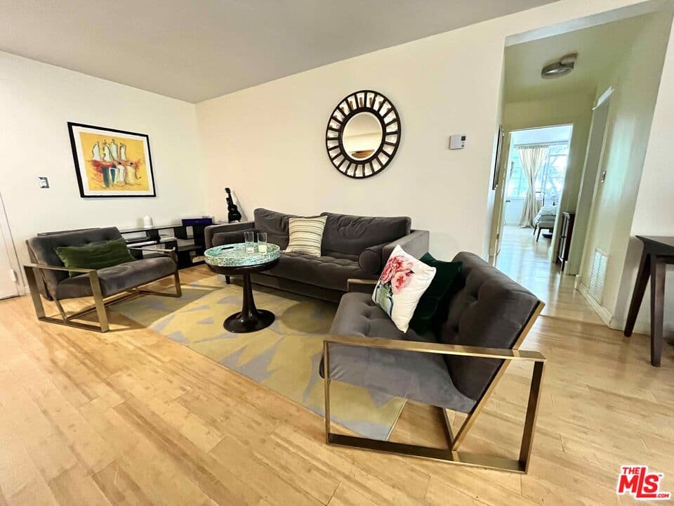 1 bd, 1 ba Condo in Los Angeles, CA — $3,250/mo — photo 1