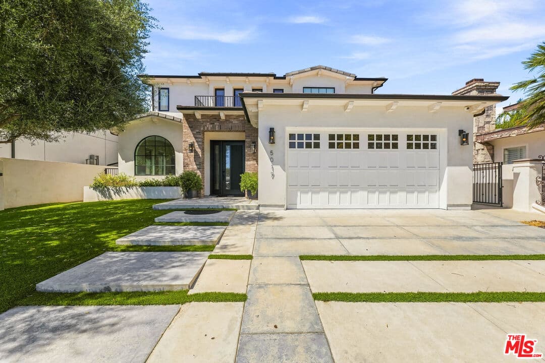 6 bd, 6 ba House in Encino, CA — $18,000/mo — photo 1
