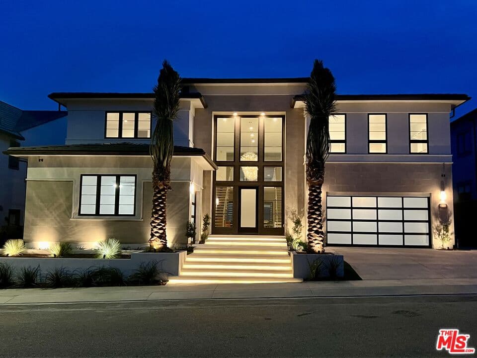 5 bd, 6 ba House in Porter Ranch, CA — $19,500/mo — photo 1