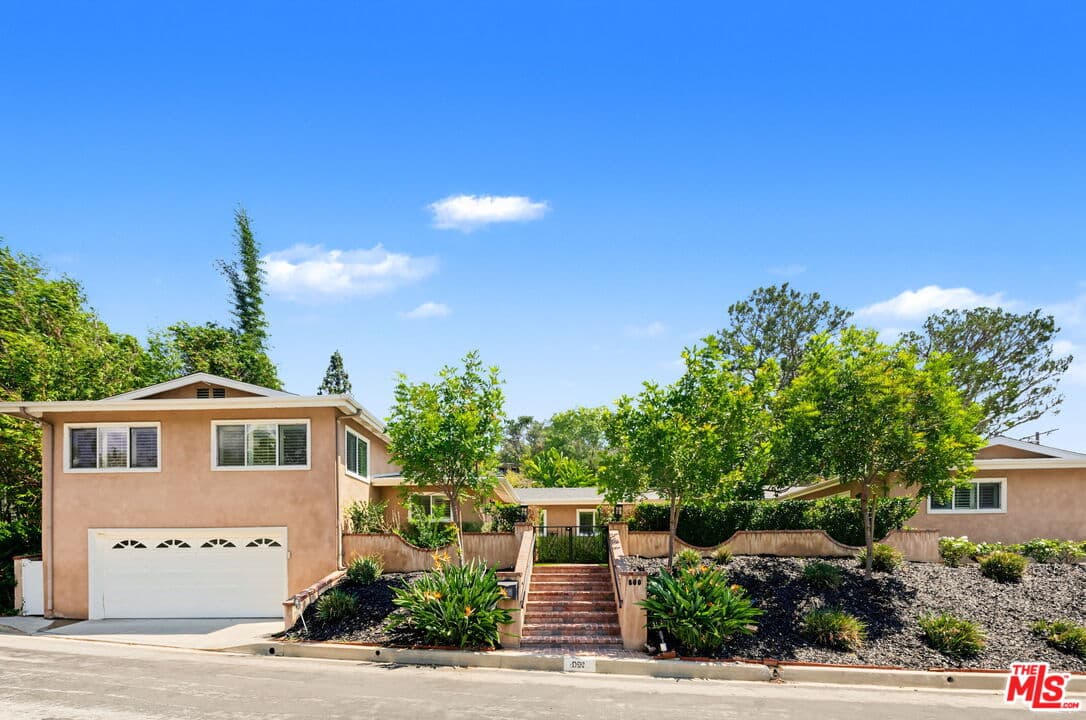 5 bd, 5 ba House in Los Angeles, CA — $16,500/mo — photo 1