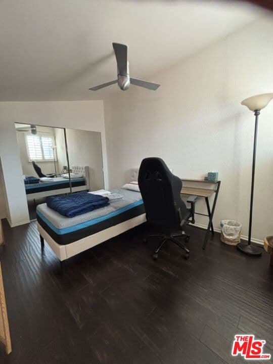 2 bd, 1 ba Condo in Los Angeles, CA — $3,600/mo — photo 2