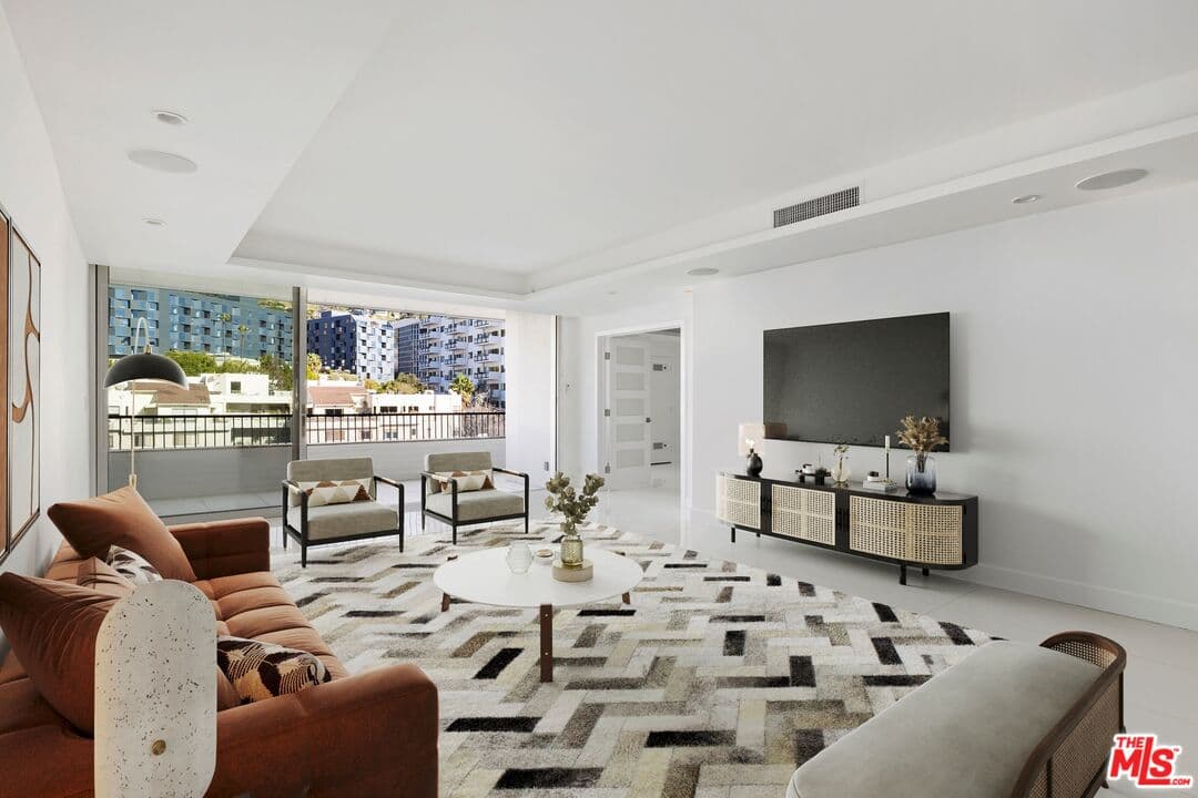2 bd, 2 ba Condo in West Hollywood, CA — $9,500/mo — photo 1