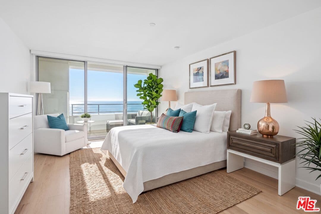 2 bd, 2 ba Apartment in Santa Monica, CA — $16,800/mo — photo 2