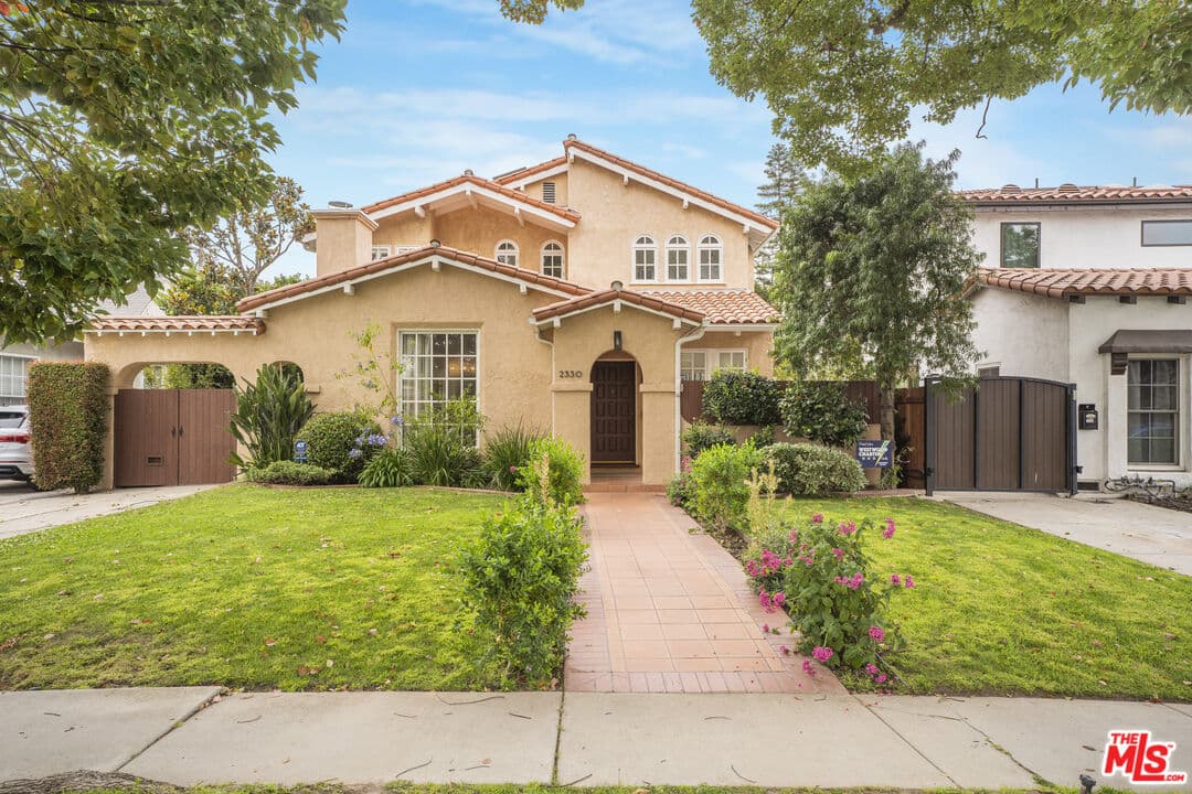 5 bd, 4 ba House in Los Angeles, CA — $11,500/mo — photo 2