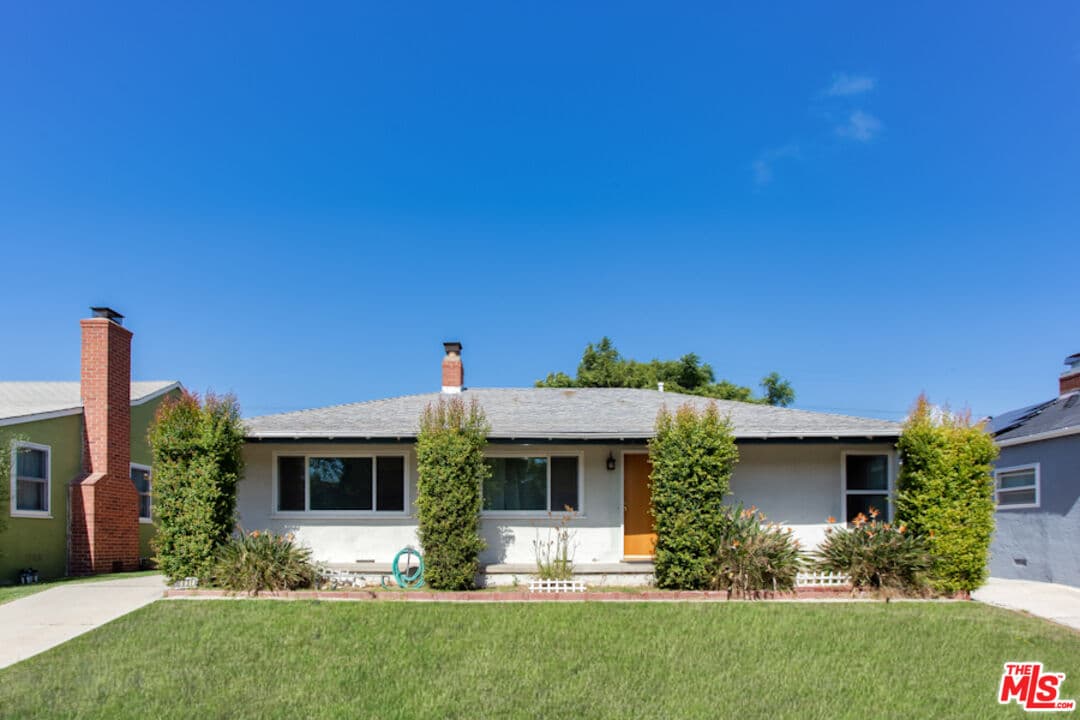 3 bd, 1 ba House in Los Angeles, CA — $3,995/mo — photo 1