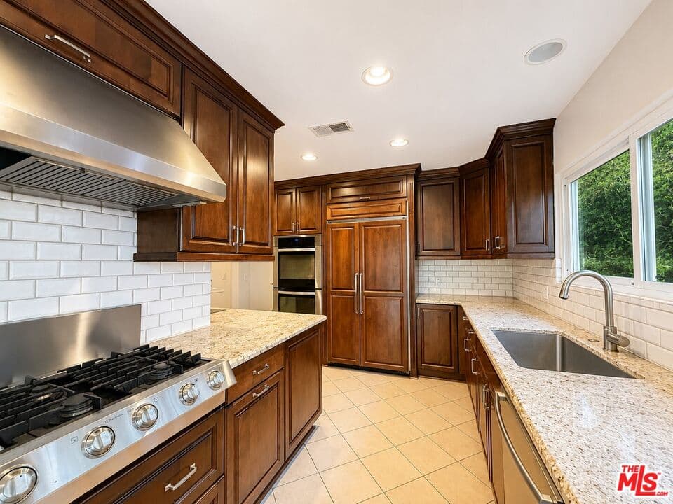 4BR Townhouse in Los Angeles β $11,500/mo