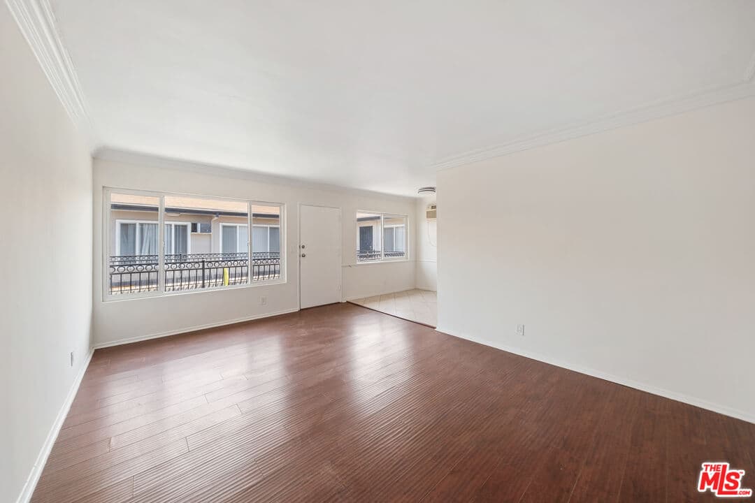 1 bd, 1 ba Apartment in Los Angeles, CA — $2,250/mo — photo 2