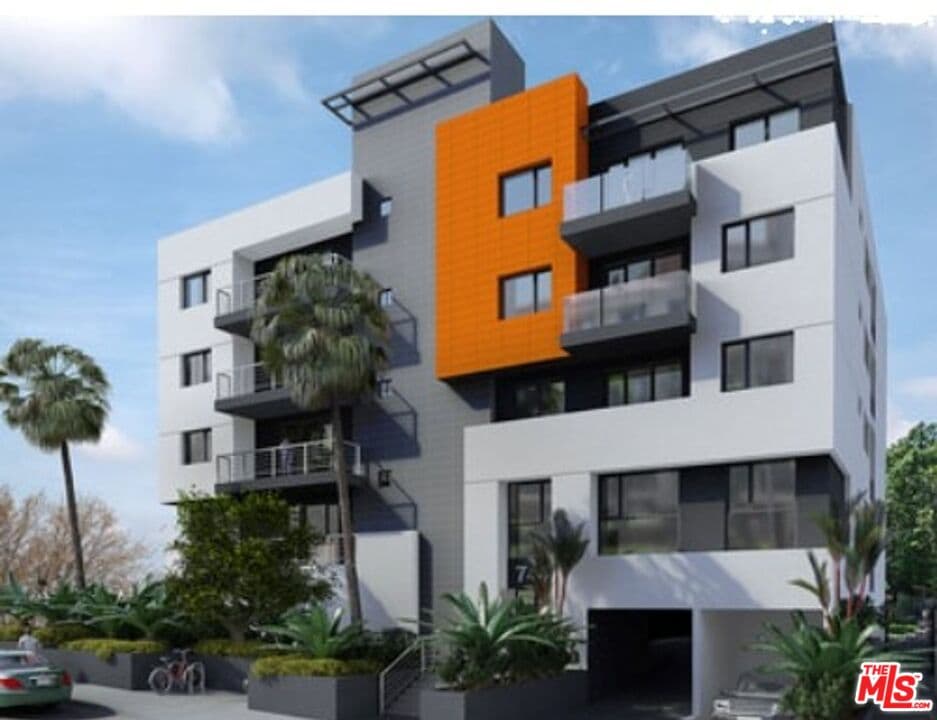 2 bd, 2 ba Apartment in Los Angeles, CA — $2,795/mo — photo 1