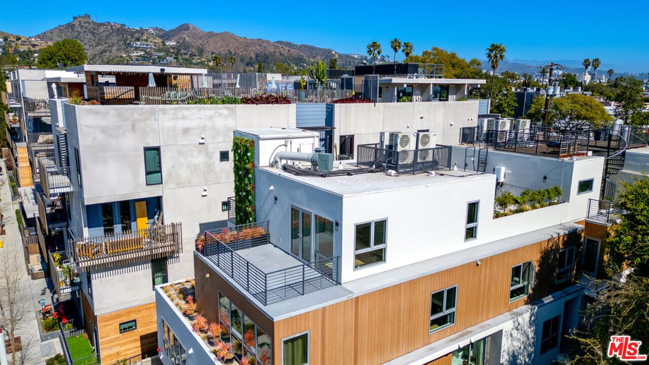 1 bd, 2 ba Condo in West Hollywood, CA — $4,250/mo — photo 2