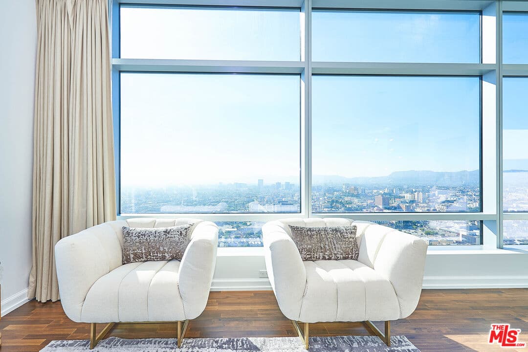 2 bd, 3 ba Condo in Los Angeles, CA — $8,500/mo — photo 1
