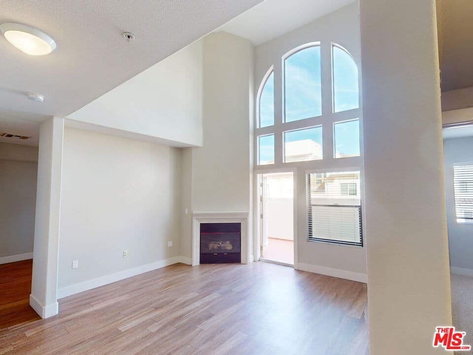 3 bd, 3 ba Townhouse in Los Angeles, CA — $8,750/mo — photo 1