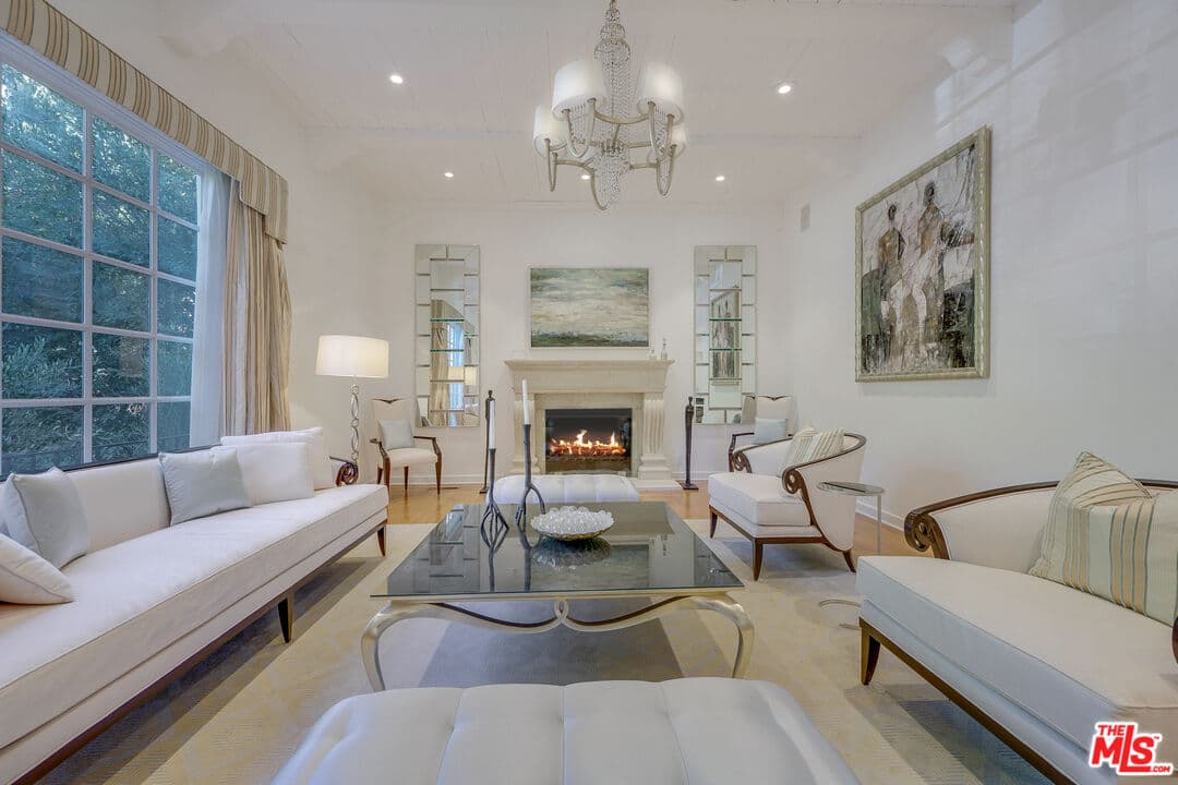 5 bd, 6 ba House in Beverly Hills, CA — $26,500/mo — photo 1
