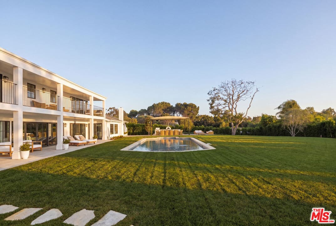 4 bd, 6 ba House in Malibu, CA — $45,000/mo — photo 1