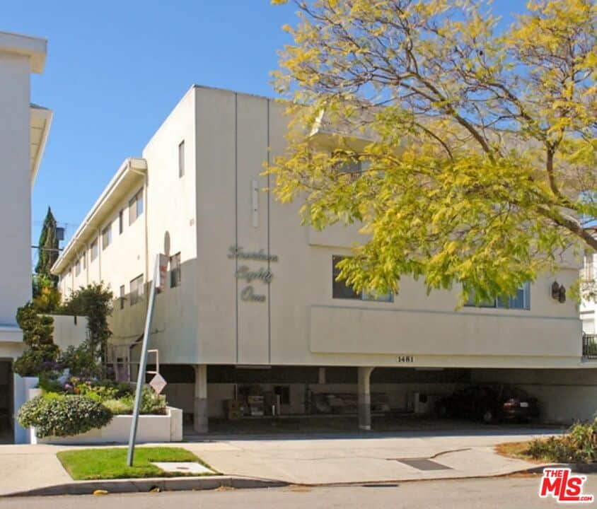 2 bd, 3 ba Townhouse in Los Angeles, CA — $3,450/mo — photo 1