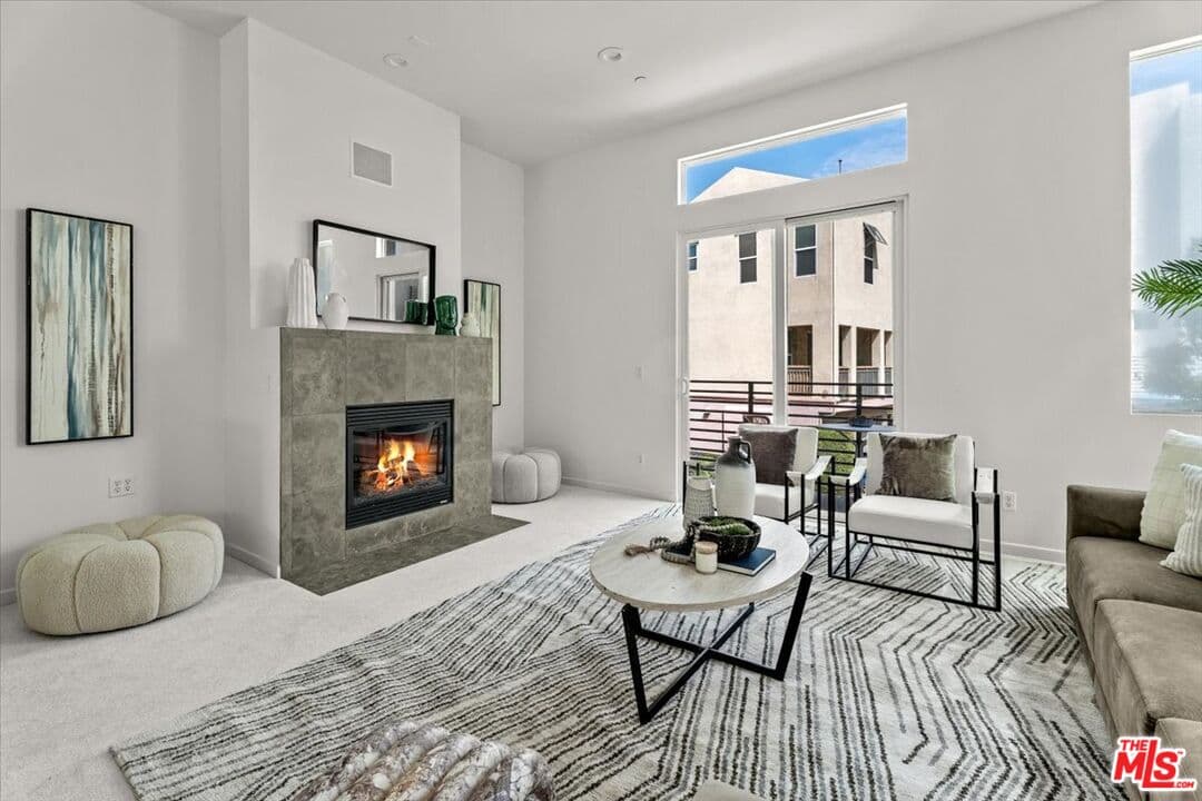 2 bd, 4 ba House in Playa Vista, CA — $9,000/mo — photo 1