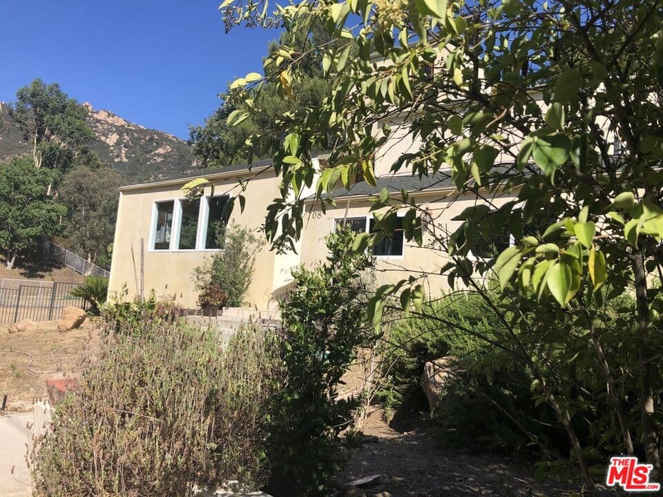 4 bd, 3 ba House in Calabasas, CA — $7,600/mo — photo 1