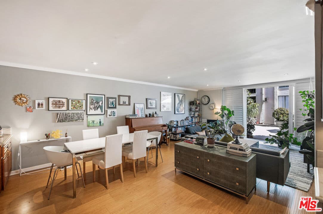 2 bd, 2 ba Condo in West Hollywood, CA — $3,750/mo — photo 1