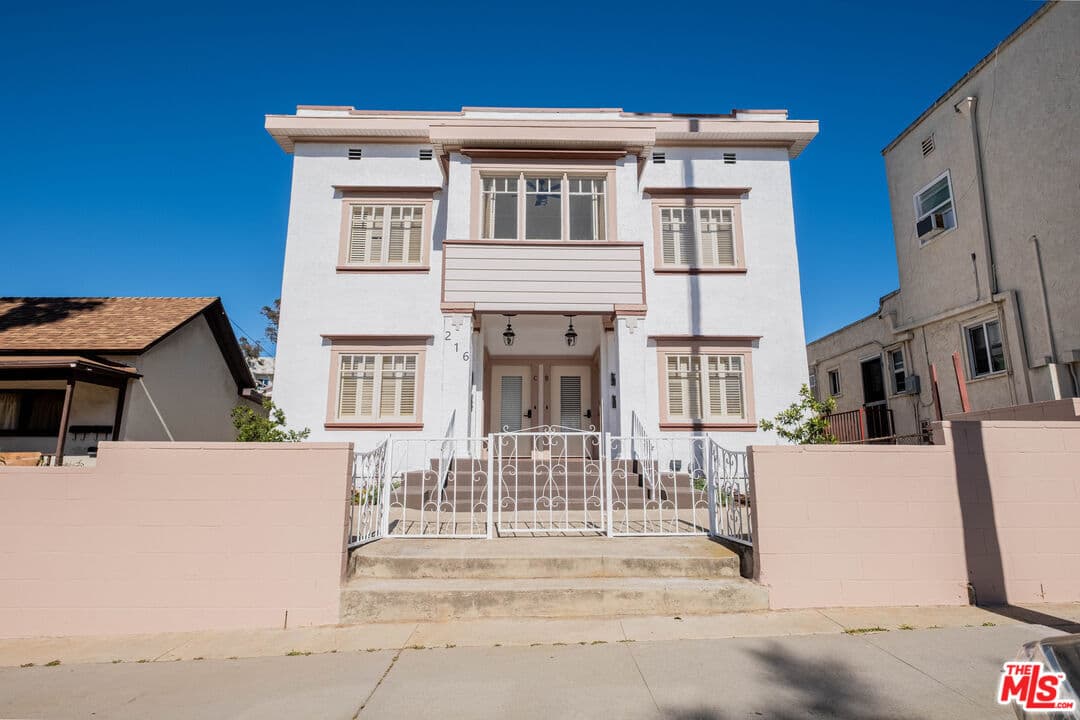 2BR Apartment in Redondo Beach — $4,125/mo