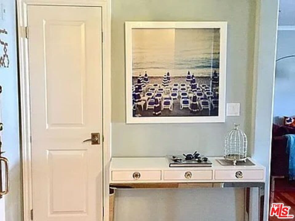 2 bd, 3 ba Condo in Los Angeles, CA — $4,900/mo — photo 2