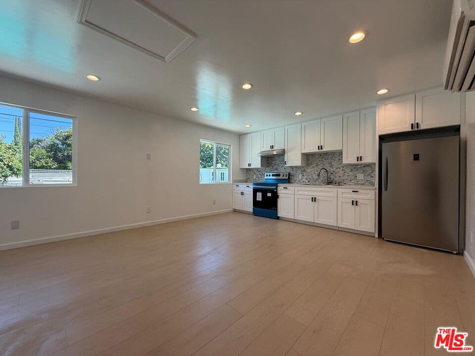 Studio, 1 ba House in North Hills, CA — $1,790/mo — photo 1