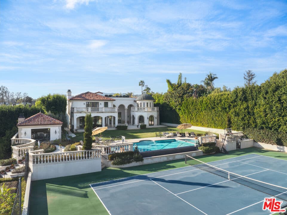 6 bd, 9 ba House in Los Angeles, CA — $150,000/mo — photo 2