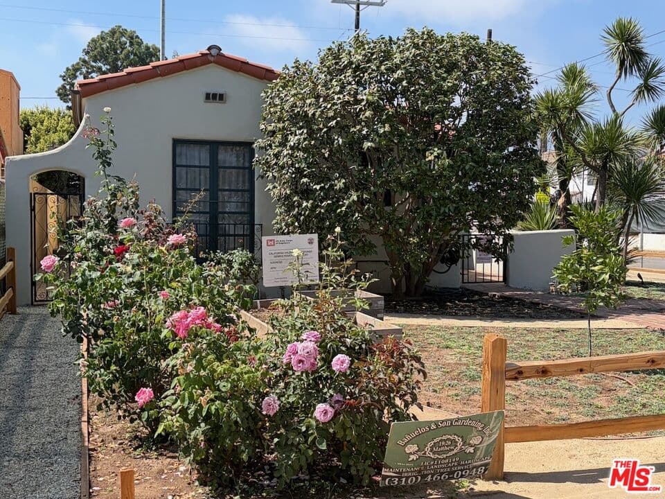 3 bd, 3 ba House in Pacific Palisades, CA — $8,500/mo — photo 1