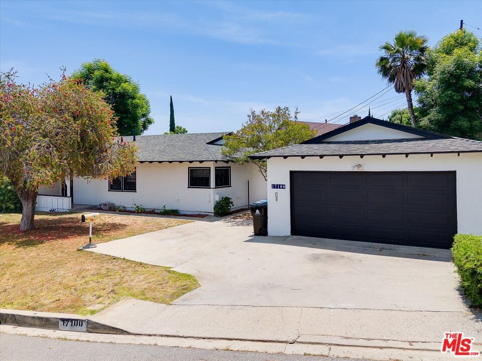 5 bd, 2 ba House in Granada Hills, CA — $6,995/mo — photo 1