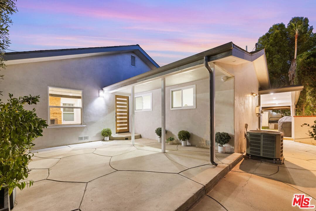 4BR House in Los Angeles — $7,150/mo
