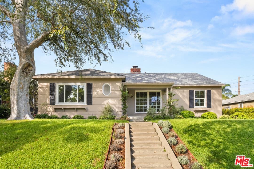 3 bd, 2 ba House in Los Angeles, CA — $5,900/mo — photo 1