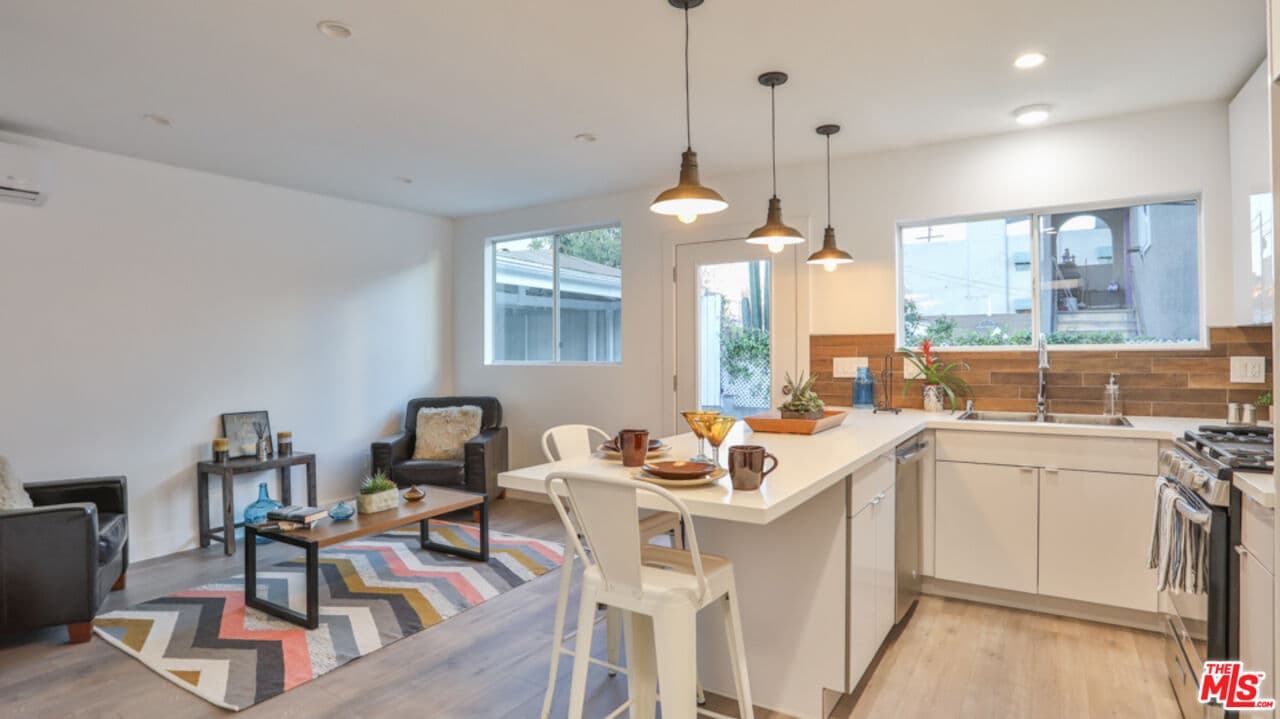 1 bd, 1 ba House in Los Angeles, CA — $2,650/mo — photo 2