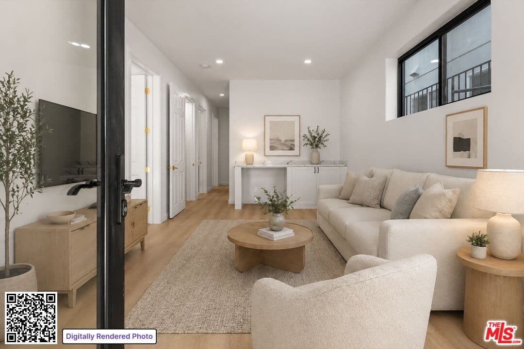 1 bd, 1 ba Townhouse in Playa Del Rey, CA — $3,995/mo — photo 1