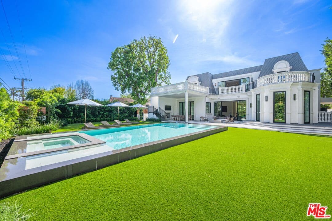 8 bd, 12 ba House in Beverly Hills, CA — $99,000/mo — photo 1