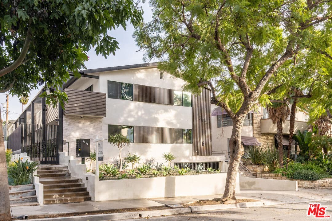 2 bd, 2 ba Townhouse in West Hollywood, CA — $4,300/mo — photo 1