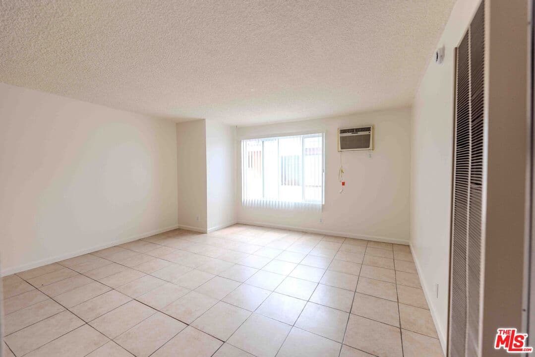 1 bd, 1 ba Apartment in Los Angeles, CA — $1,850/mo — photo 1