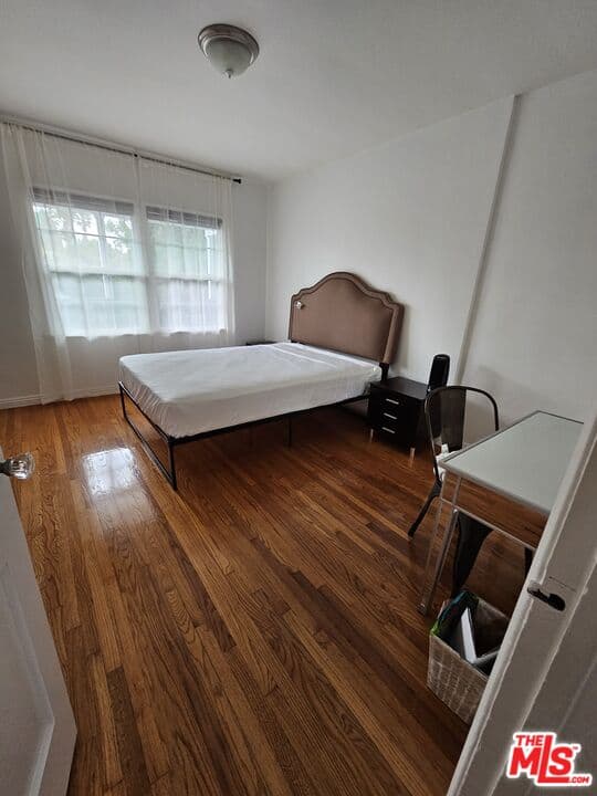 2 bd, 1 ba Apartment in Los Angeles, CA — $2,300/mo — photo 2