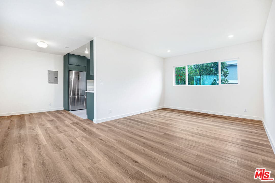 1 bd, 1 ba Townhouse in Pacific Palisades, CA — $3,450/mo — photo 1