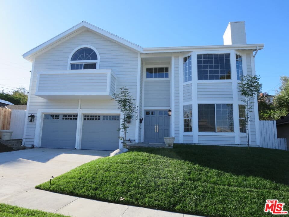 5 bd, 3 ba House in Tarzana, CA — $8,500/mo — photo 1
