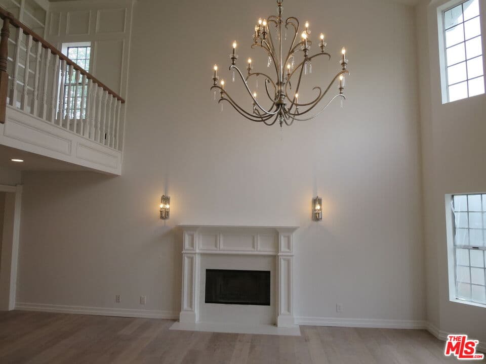 5 bd, 3 ba House in Tarzana, CA — $8,500/mo — photo 2