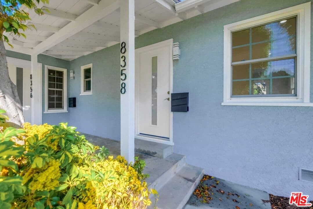 1 bd, 1 ba House in Los Angeles, CA — $2,995/mo — photo 2