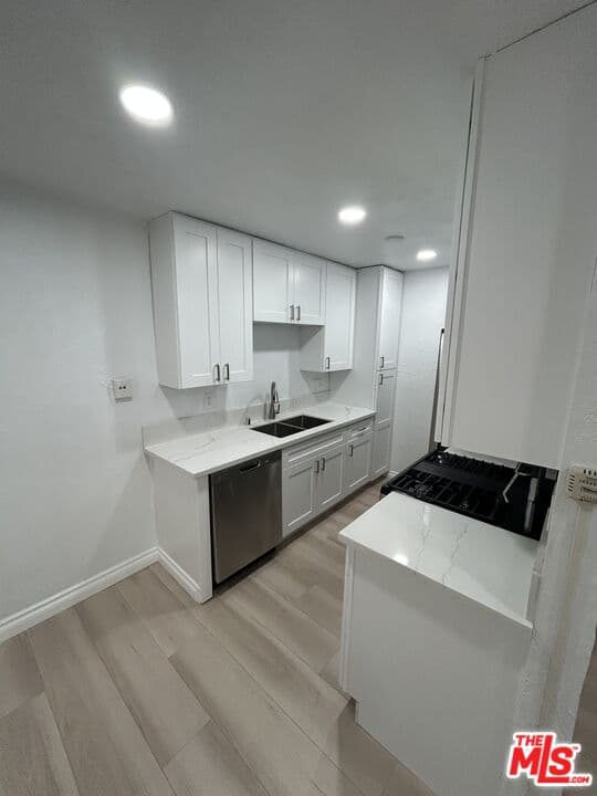 1 bd, 1 ba Apartment in Glendale, CA — $2,200/mo — photo 2