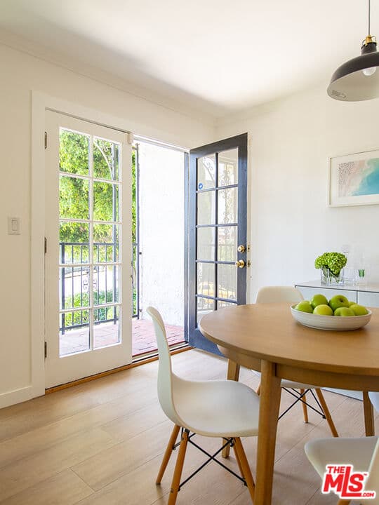 2 bd, 2 ba Condo in West Hollywood, CA — $4,500/mo — photo 2