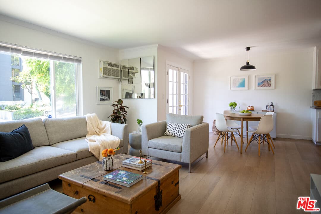 2 bd, 2 ba Condo in West Hollywood, CA — $4,500/mo — photo 1