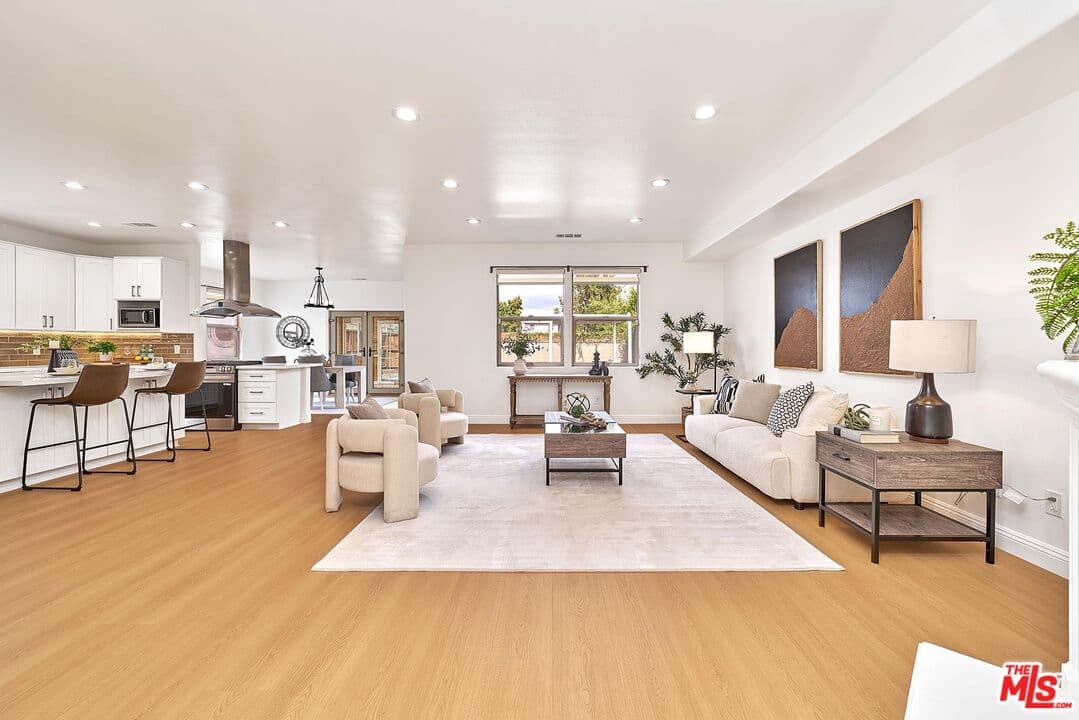 4 bd, 4 ba House in Los Angeles, CA — $9,000/mo — photo 1