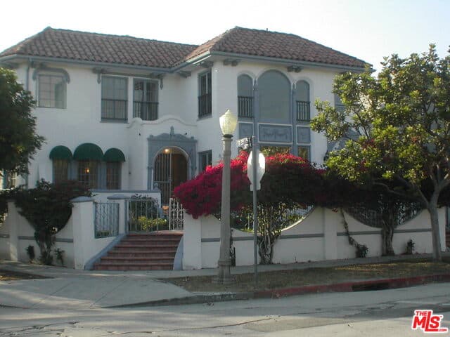 4 bd, 3 ba Apartment in Los Angeles, CA — $6,850/mo — photo 1