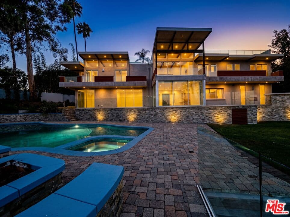 7 bd, 7 ba House in Los Angeles, CA — $32,500/mo — photo 1